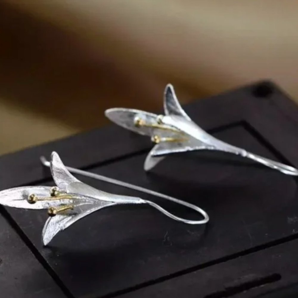 Beautiful Unique Silver Hanging Japanese Flower Earrings with Gold Accents - Picture 4 of 6